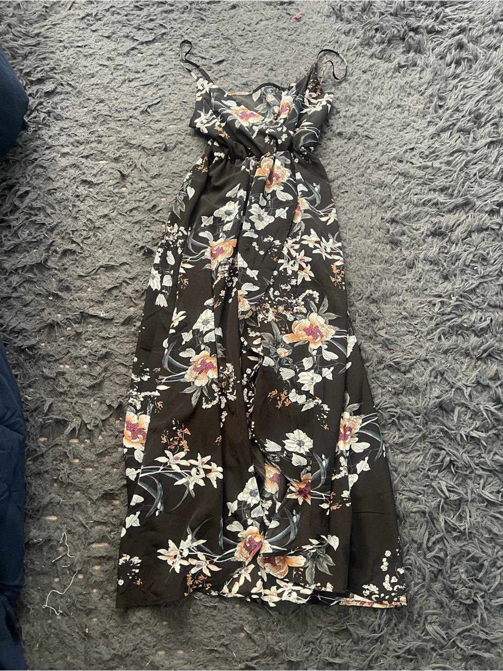 Women’s SHEIN Black Floral Maxi Dress size small once